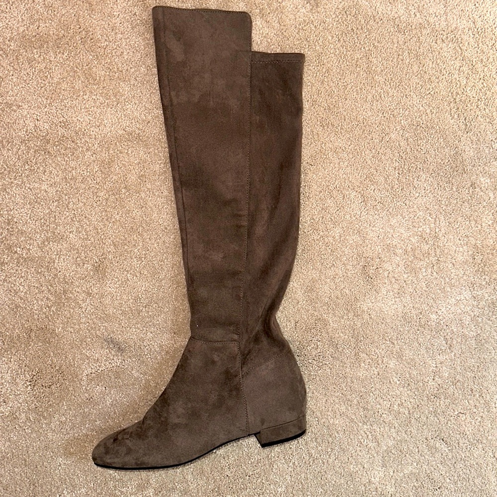 Over the knee boots